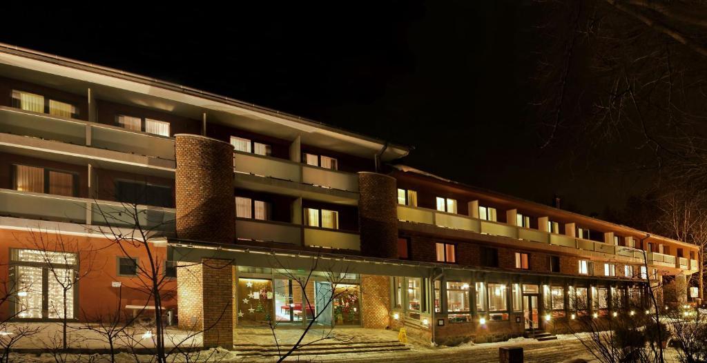 Hotel Pagony Wellness นีเรกฮาซา ภายนอก รูปภาพ