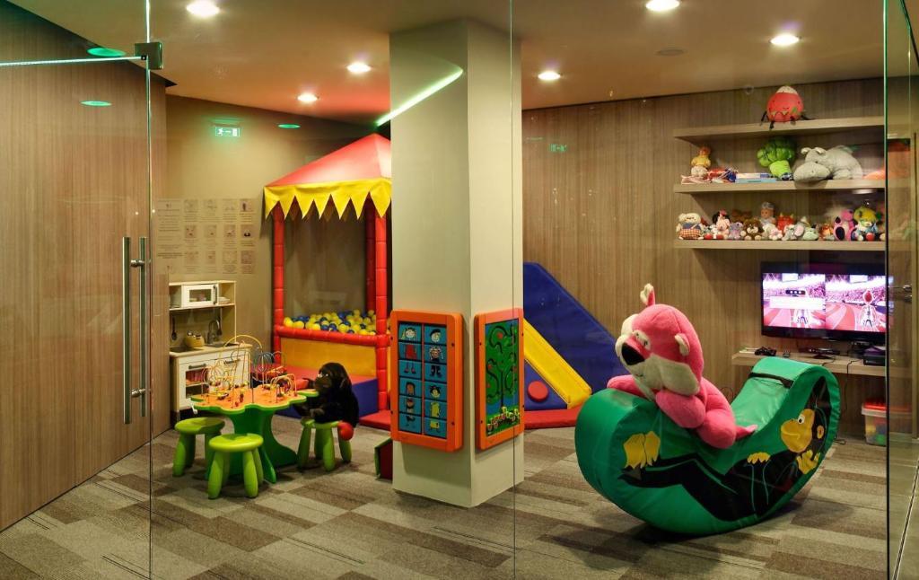 Hotel Pagony Wellness นีเรกฮาซา ภายนอก รูปภาพ